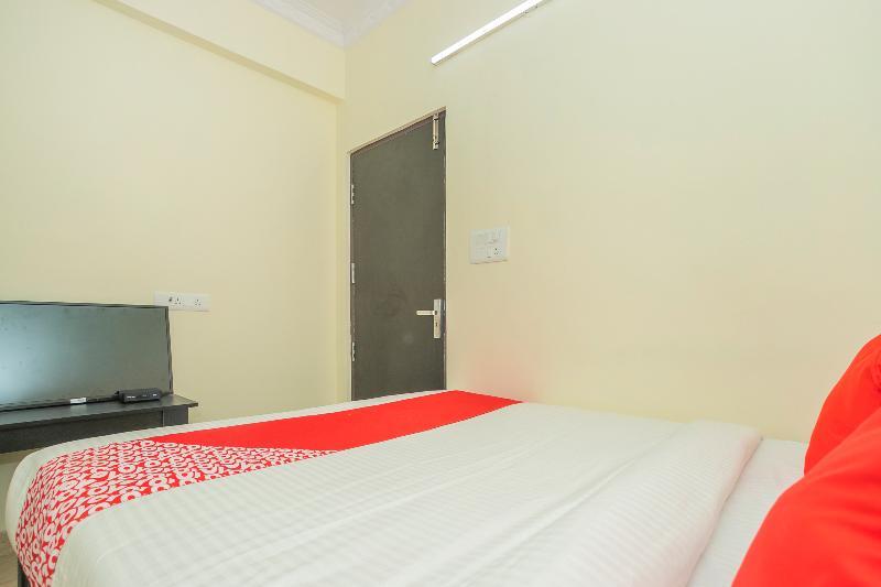 Hotel O Ganakkal Near Bgs Hospital Junction Formerly Omkar Inn. Bangalore Eksteriør billede